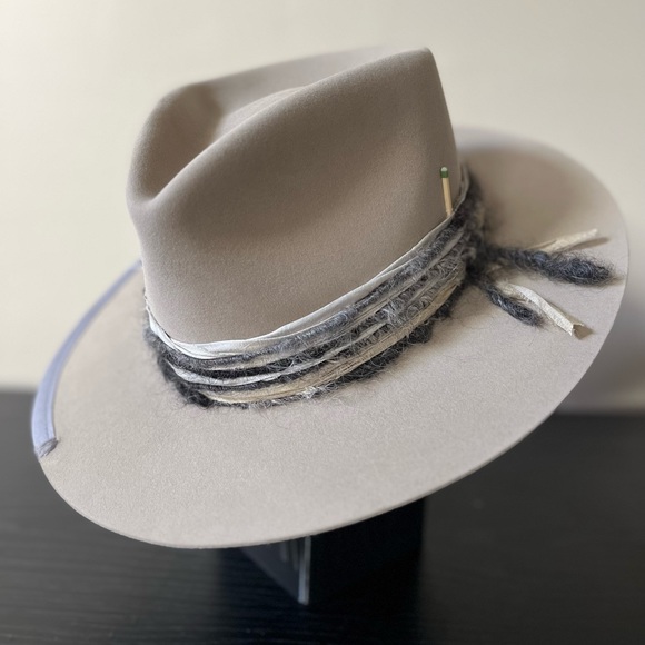 Nick Fouquet Other - Nick Fouquet 100 p beaver felt hat. Dress weight.
